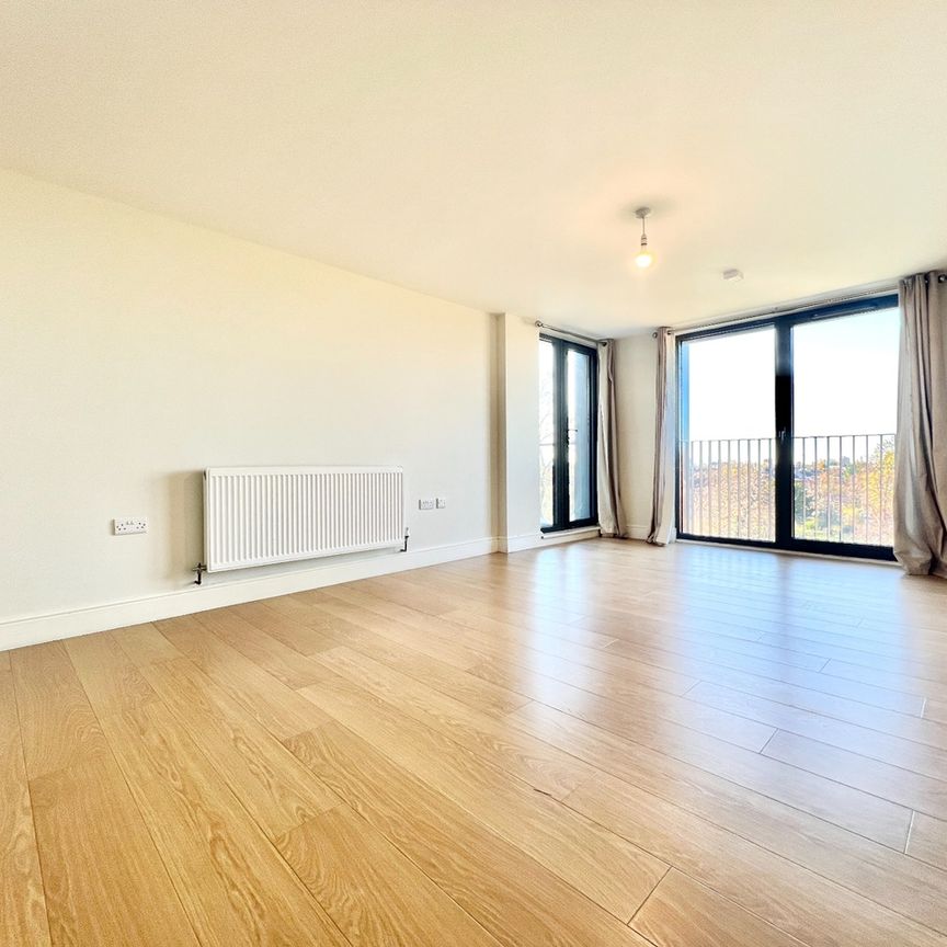 1 Bed Flat, Charter House, IG1 - Photo 1