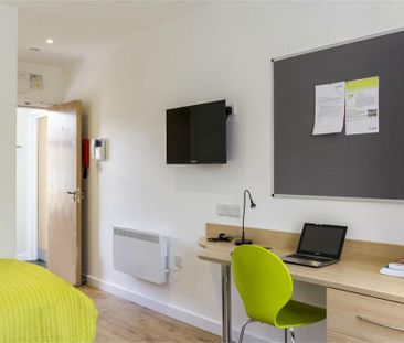 Studio to rent - Photo 6