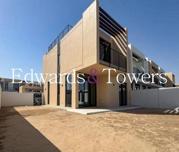 Brand new | Single Row | Ready to Move in | 4 BR - Photo 4