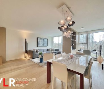 Condo in Downtown Vancouver, BC - Photo 3