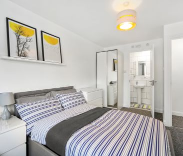 Colwell Drive Room Two - Photo 6