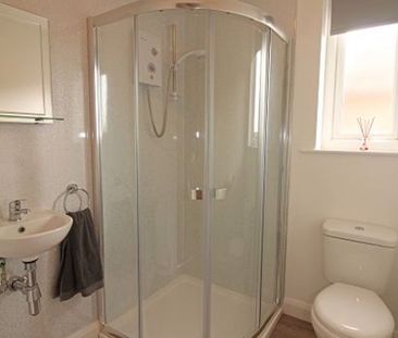 Benwell, Newcastle Upon Tyne - Photo 4