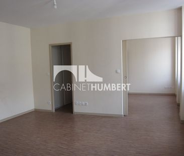 Location Appartement 3 pièces 53m² ST ETIENNE 42000 - Photo 4