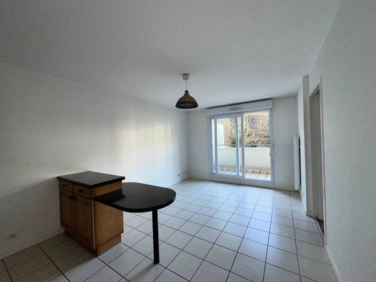 Location Appartement 2 pièces 34m² ST MARTIN D URIAGE 38410 - Photo 1