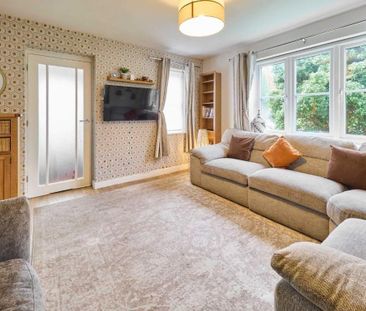 2 bedroom semi-detached house to rent - Photo 2