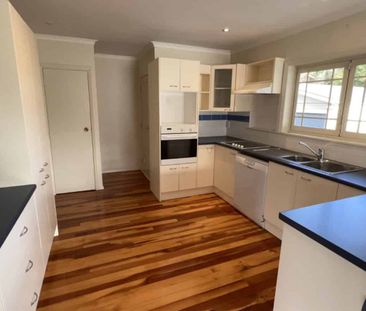 THREE BEDROOMS - TERRACE END - Photo 1