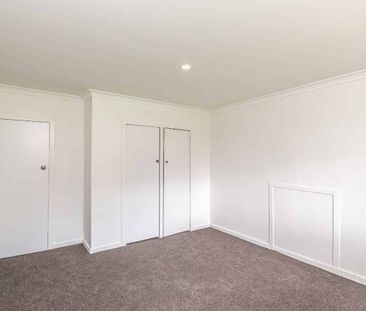 Refurbished family home - Photo 2