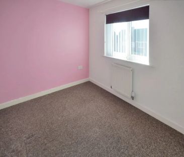 Brierley Terrace, Widnes, WA8 0WL - Photo 6