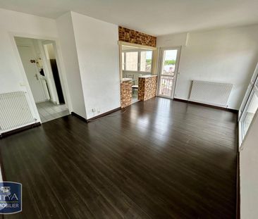 Location Appartement 2 pièces 52m² MAUREPAS 78310 - Photo 2