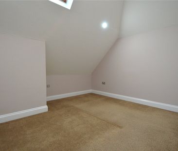 Addiscombe Grove, Croydon, Surrey, CR0 - Photo 4