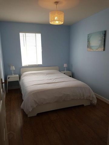 12 Stuart Gardens (STUDENT LET), Portstewart, BT55 7AS - Photo 3