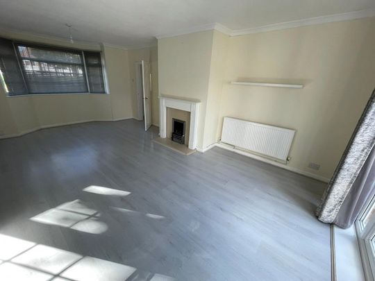 Grimsby, North East Lincolnshire - £750 PCM - Photo 1