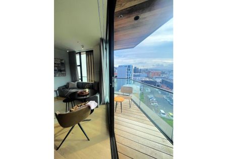 1 bedroom central living - Photo 4