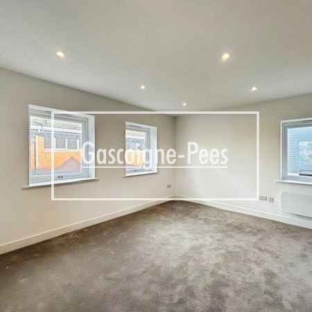 Old Basing, RG24 - Photo 1