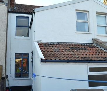 5 bedroom terraced house to rent - Photo 5