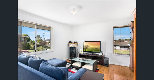 Cosy Three Bedroom Home - Photo 1