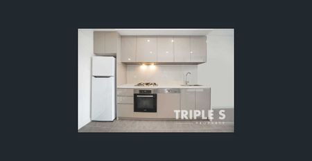 Fully furnished 1 bedroom apartment!!! Stunning and Spacious! - Photo 2