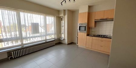 Appartement te huur in Vlissegem voor € 650 met 1 slaapkamer - Photo 2