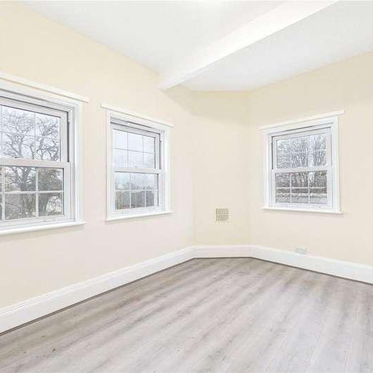 Newbury House, Andover Road, Newbury, Berkshire, RG14 - Photo 1