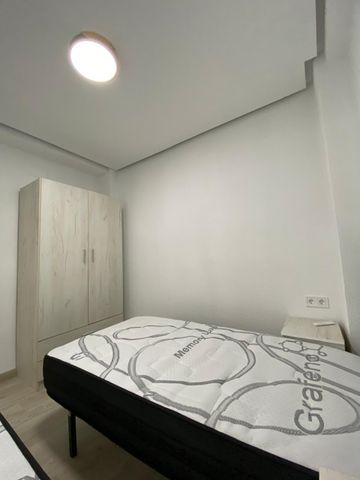 TEMPORARY TOURIST RENTAL - Photo 4