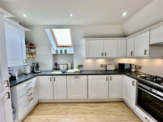 4 bedroom penthouse to rent - Photo 1