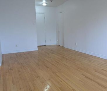 Appartement à louer - Montréal (Côte-des-Neiges/Notre-Dame-de-Grâce... - Photo 1