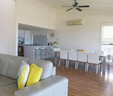 Perfect year round holiday home! - Photo 2