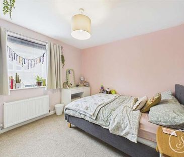 Centre Point, Regent Street Chapel Allerton, Leeds, LS7 - Photo 2