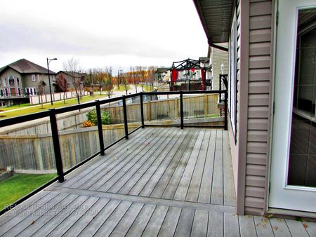 350 Suncrest Road - Photo 2