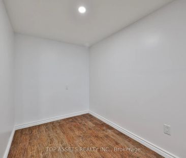 178 Royal Orchard (Basement) Boulevard #Basement - Photo 3