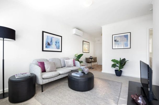 Peaceful Luxury - Photo 1