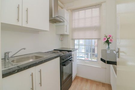 Studio to rent - Photo 4