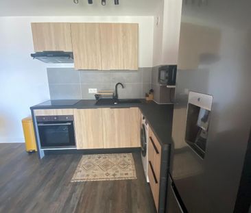 Location Appartement 2 pièces 33m² STE CLOTILDE 97490 - Photo 6