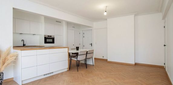 Appartement te huur in Brussel voor € 1.600 met 2 slaapkamers - Foto 2