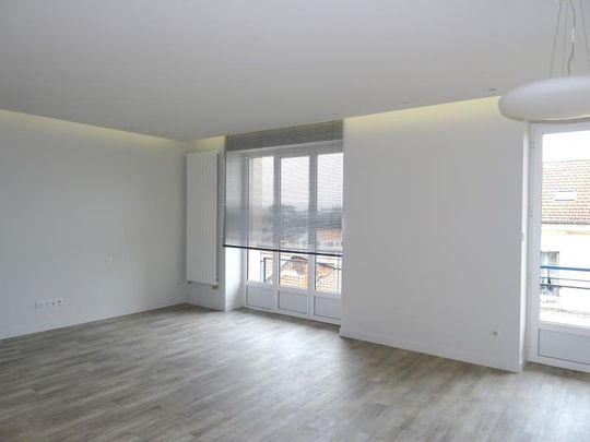 Location Appartement 5 pièces 106m² - Photo 1