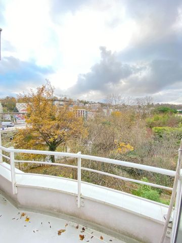 Location Appartement 2 pièces 48m² - Photo 4