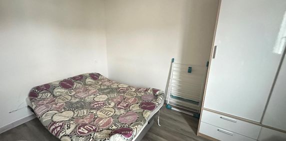 Location Appartement 1 pièce 17m² CAMBRAI 59400 - Photo 2