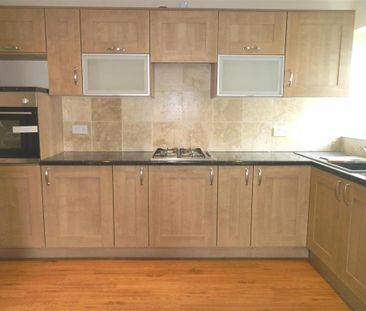 2 bedroom apartment to rent - Photo 6