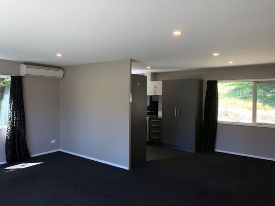 Three bedroom country property - Photo 1