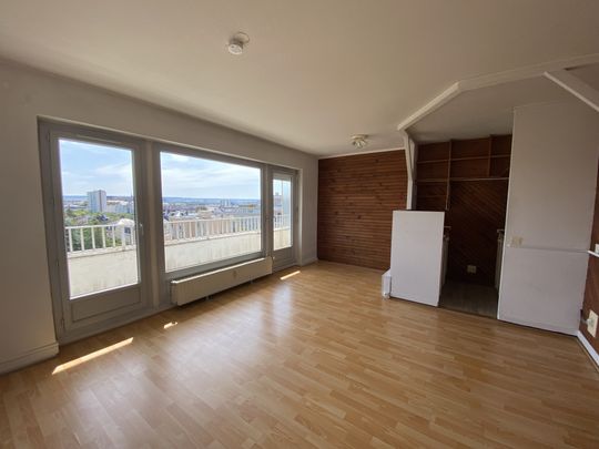 Studio BOULEVARD DE LA PAIX - Photo 1