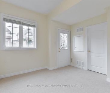 For Lease - 15 Old Colony Road Unit# 102, Richmond Hill, Ontario - Photo 3