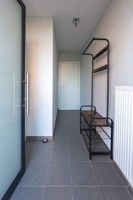 Gezellige gerenoveerde woning met tuintje - Photo 1