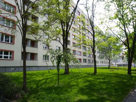 Dresden-Altstadt: Balkon + Aufzug + Concierge-Service! - Foto 2