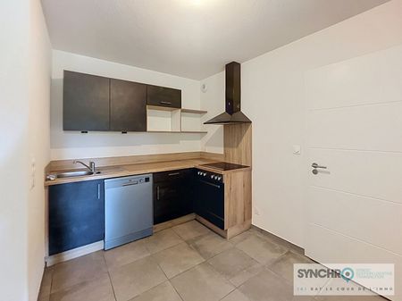 Location Appartement 2 pièces 42m² - Photo 2