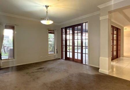 8 Aries Drive, Epping VIC 3076 - Photo 5