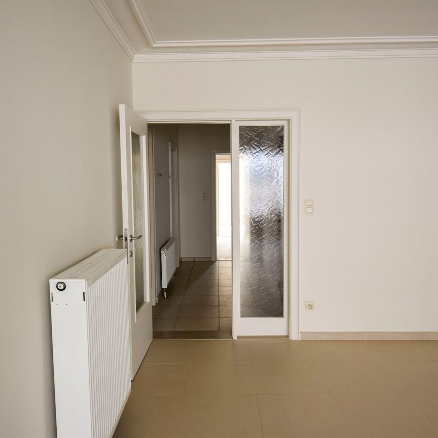 Appartement met 2 slaapkamers in Sint-Niklaas - Photo 1