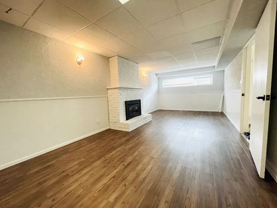 For Lease - 2249 Wyandotte Drive, Oakville, Ontario - Photo 1