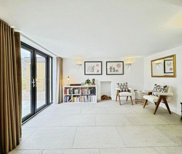 6 bedroom house to rent - Photo 1