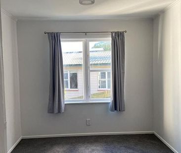 Crofton Downs House For Rent - Photo 5