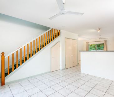 TRINITY BEACH TOWNHOUSE - ONE STREET FROM THE BEACH... - Photo 2